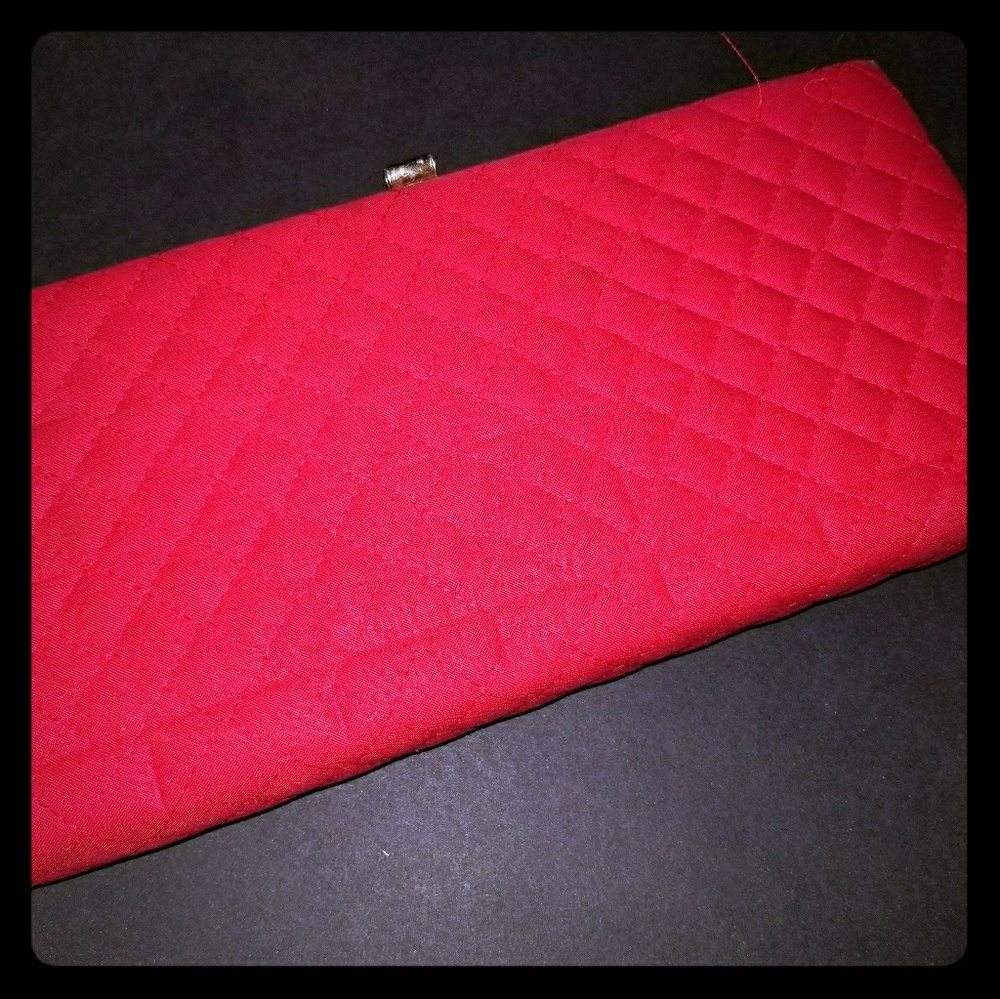 Vintage red clutch